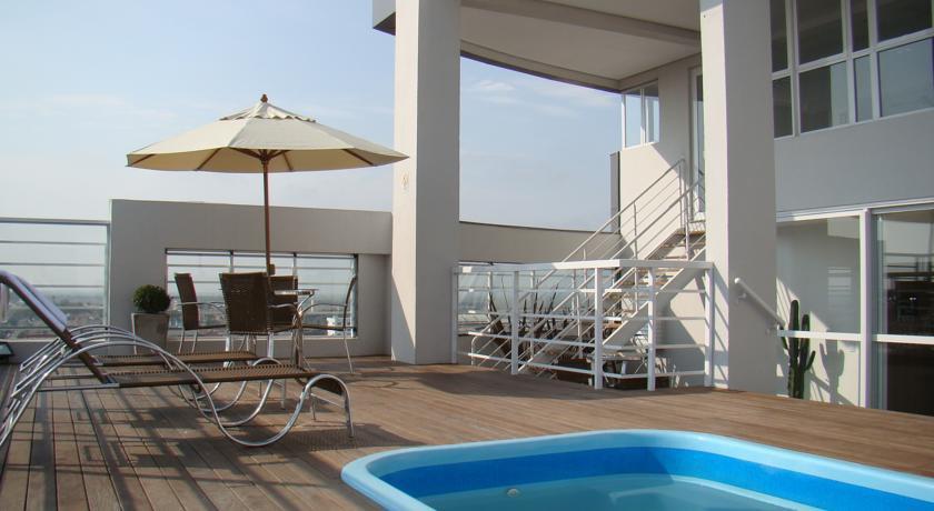 M Tower Hotel Pelotas Buitenkant foto