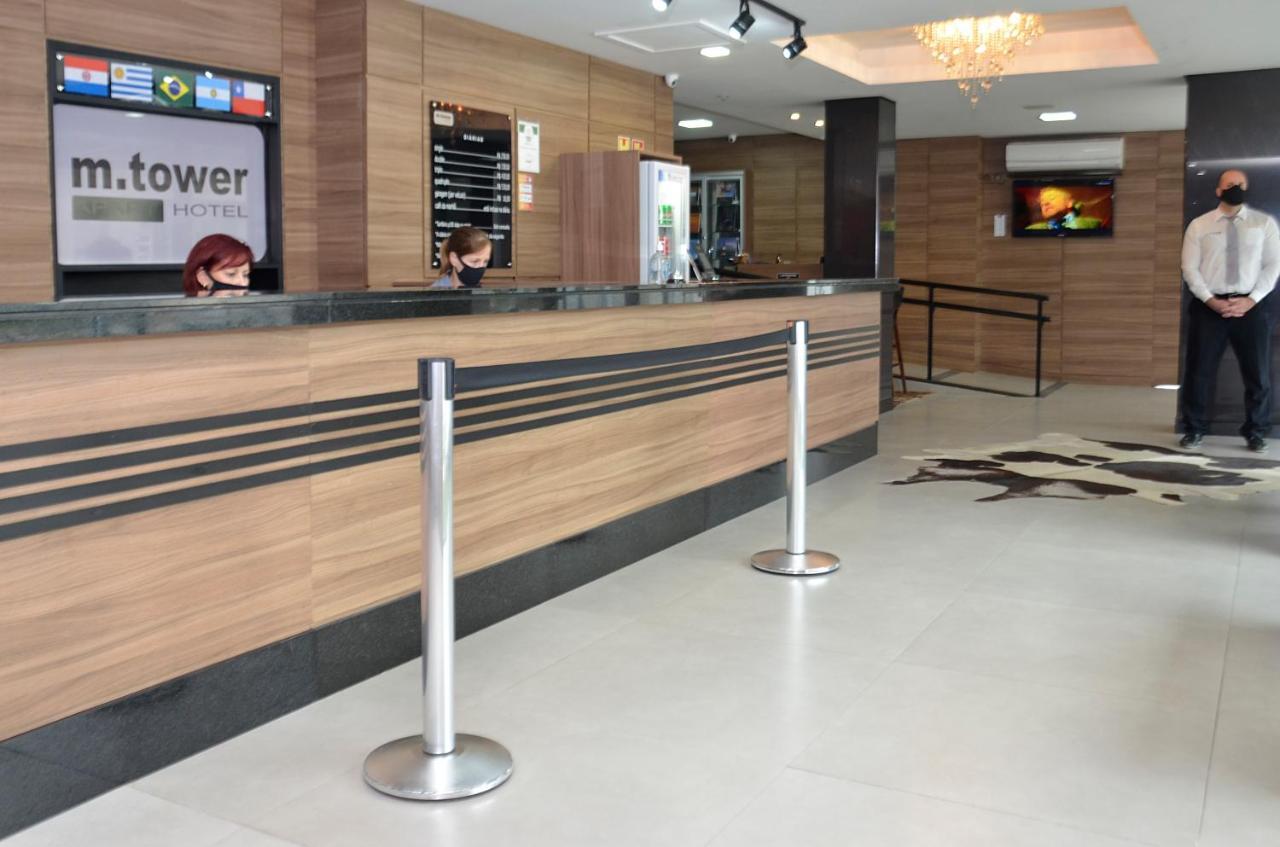 M Tower Hotel Pelotas Buitenkant foto