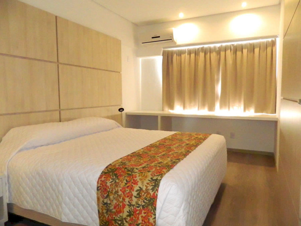 M Tower Hotel Pelotas Buitenkant foto
